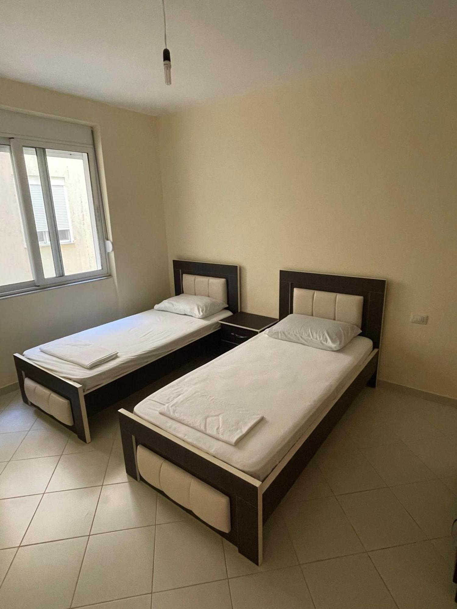 Lovely 3-Bedroom Apartment Rei Sarandë Eksteriør billede